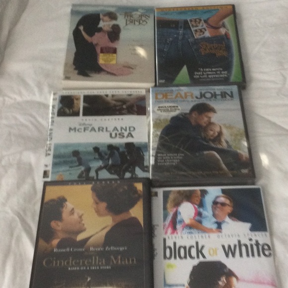 DVD set of 12 movies - Picture 2 of 3